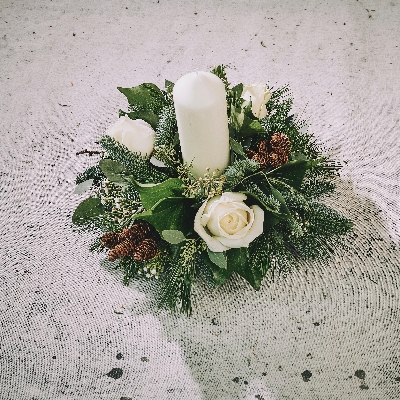 White Rose Posy